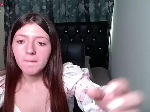Annie-Dyke from StripChat