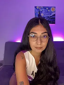 Annie-Hank on StripChat 