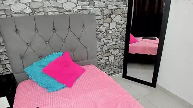 annie_angel7 from StripChat