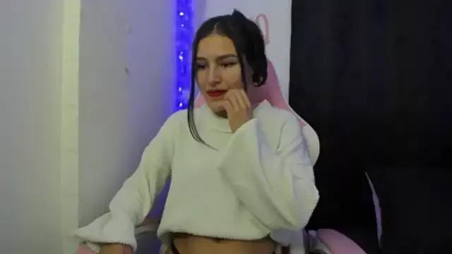 annie_backer from StripChat