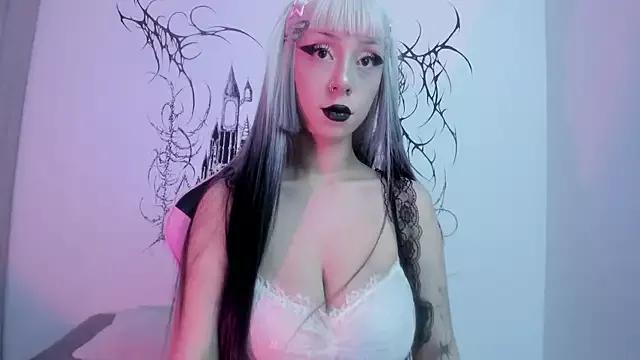annie_gh from StripChat