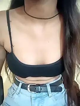 Annie_World from StripChat