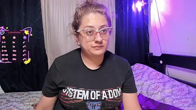 AnnieBigBoobs from StripChat