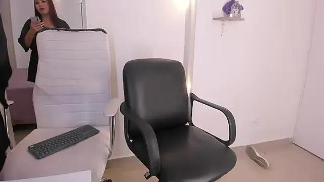 AnnieBigBoobs__ from StripChat is Freechat