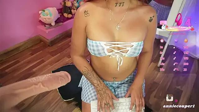 AnnieCouperr from StripChat is Freechat