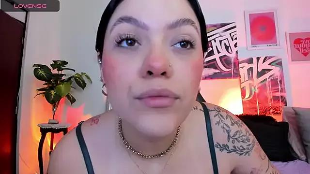 Try our streaming cams variety and talk on a personal level with our adorable girls streamers, showing off their bountiful shapes and dildos.