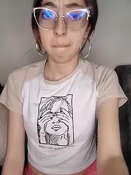 AnnieSparkle from StripChat is Freechat