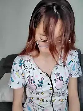 AnnieSparkle from StripChat is Freechat