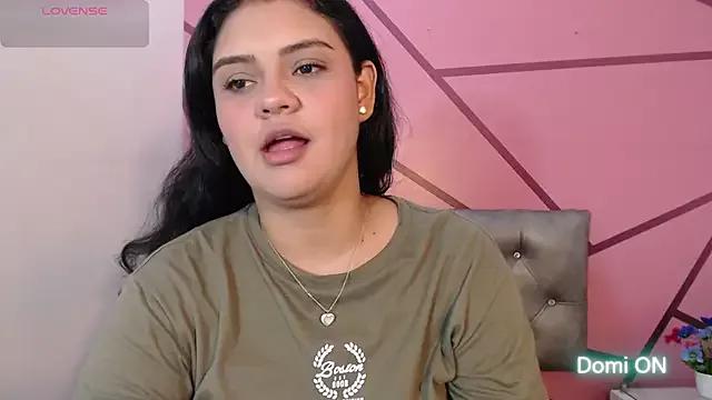 AnniHOTKitty from StripChat is Freechat
