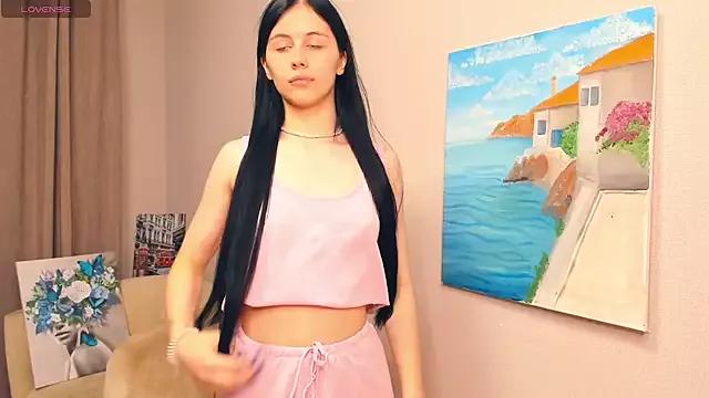 AnnisGreen from StripChat