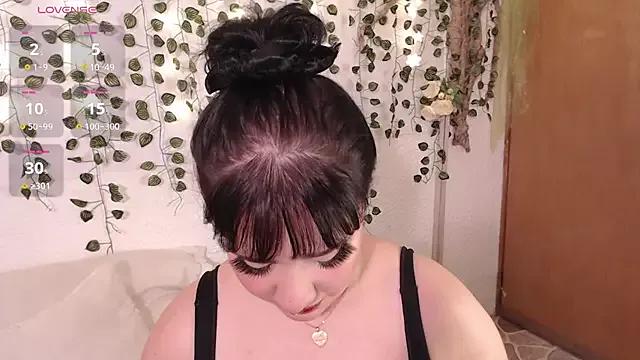 AnniVilla02 from StripChat