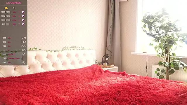 AnnleMaay from StripChat