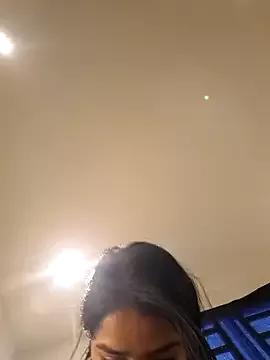 AnnRosse18 from StripChat is Freechat