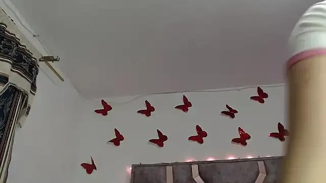 Anny_Fox- from StripChat
