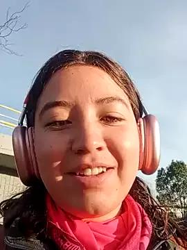 AnnyaPariis from StripChat
