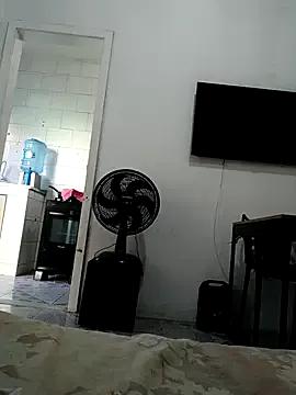 Annybarros21 from StripChat