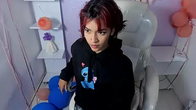 Try our streaming cams variety and talk on a personal level with our adorable girls streamers, showing off their bountiful shapes and dildos.