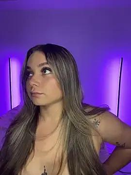 AnnyLopezzz_ from StripChat