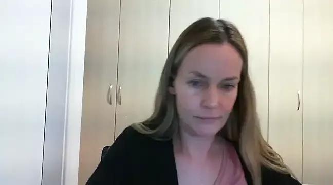 Annylove1 from StripChat