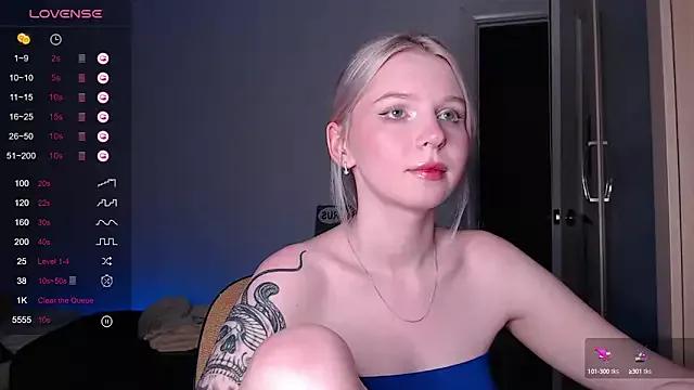 Try our streaming cams variety and talk on a personal level with our adorable girls streamers, showing off their bountiful shapes and dildos.