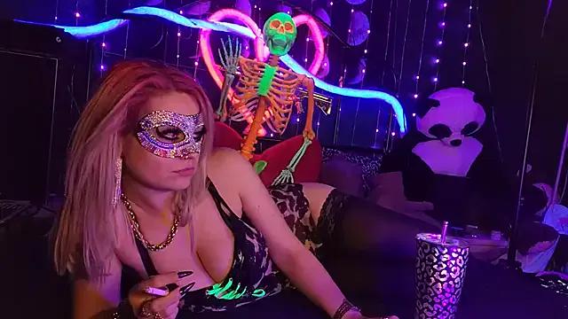 AnonymouszN from StripChat
