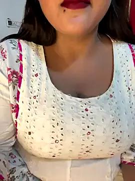 Anshi_qeen from StripChat is Freechat
