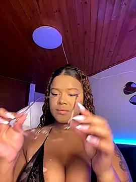 Antonella_boobs_ from StripChat is Freechat