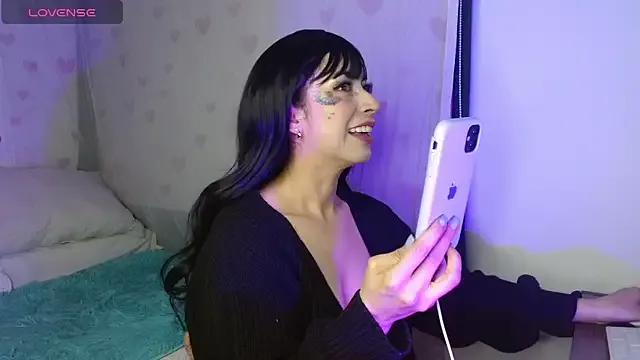 antonella_edgel from StripChat is Freechat
