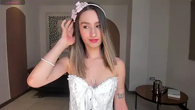 Try our streaming cams variety and talk on a personal level with our adorable girls streamers, showing off their bountiful shapes and dildos.