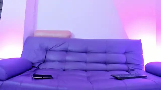 AntonellaJohnston from StripChat is Freechat