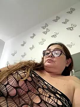AntonellaVioleta from StripChat is Freechat