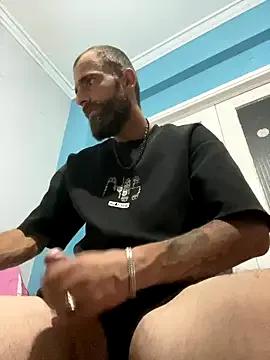 Antonio_Vatooo from StripChat