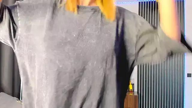 anya_shhh from StripChat