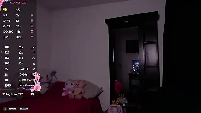 Try our streaming cams variety and talk on a personal level with our adorable girls streamers, showing off their bountiful shapes and dildos.