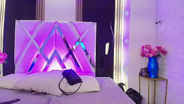 Try our streaming cams variety and talk on a personal level with our adorable girls streamers, showing off their bountiful shapes and dildos.