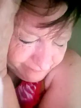 Apeesynka552 from StripChat