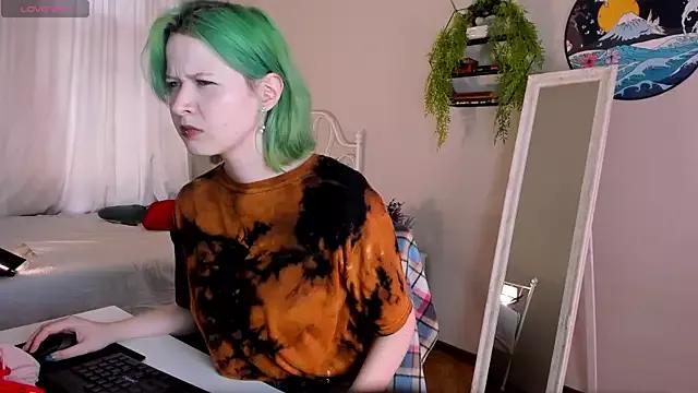 Aphelia_Lewis from StripChat is Freechat