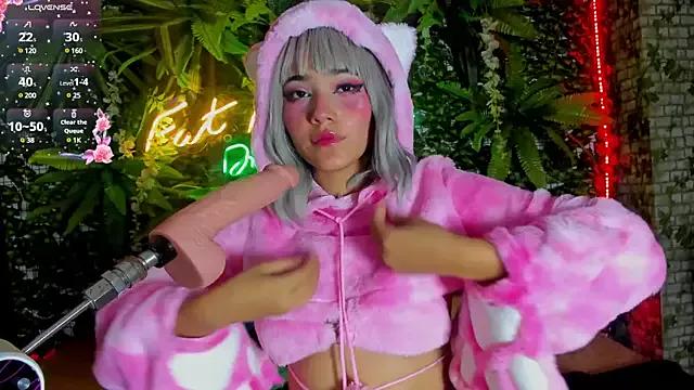 APRIIL_CUTE from StripChat is Freechat