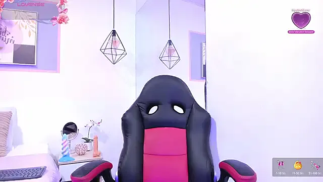 Try our streaming cams variety and talk on a personal level with our adorable girls streamers, showing off their bountiful shapes and dildos.