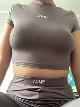 AprilCollinson from StripChat is Freechat