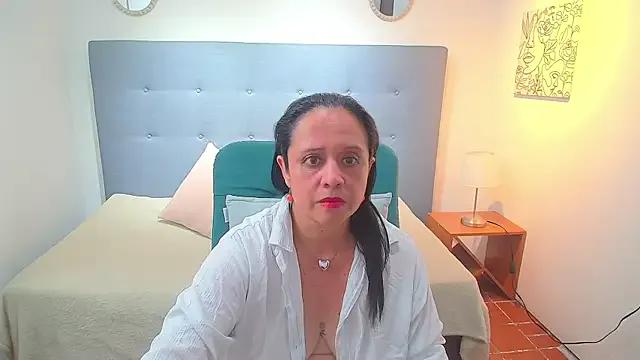 Apriljones_ from StripChat is Freechat