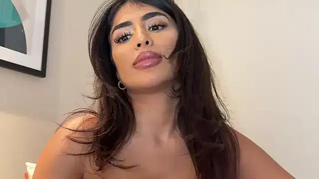 ArabicBarbie from StripChat