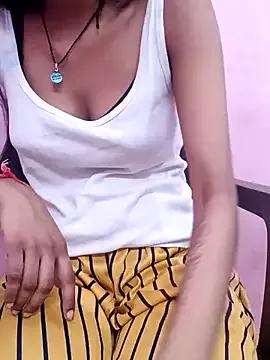 Aradhna_cute from StripChat