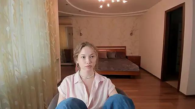 AraHailey from StripChat