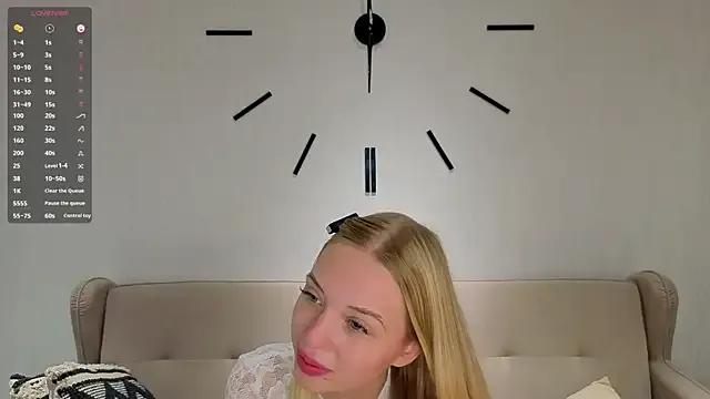 Try our streaming cams variety and talk on a personal level with our adorable girls streamers, showing off their bountiful shapes and dildos.
