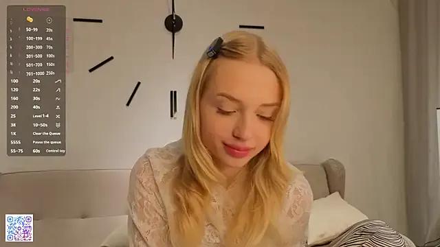 Try our streaming cams variety and talk on a personal level with our adorable girls streamers, showing off their bountiful shapes and dildos.
