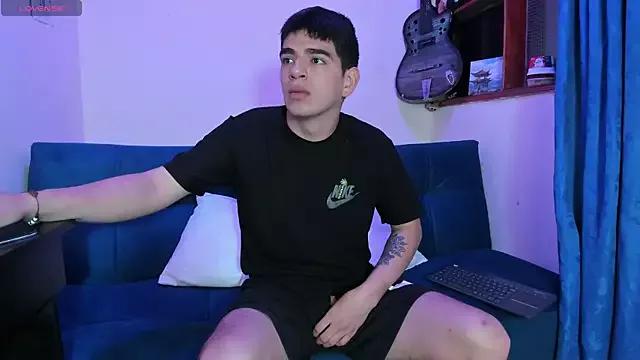 Ares_Johnson from StripChat