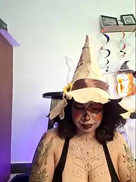 Aria_Bennett21 from StripChat