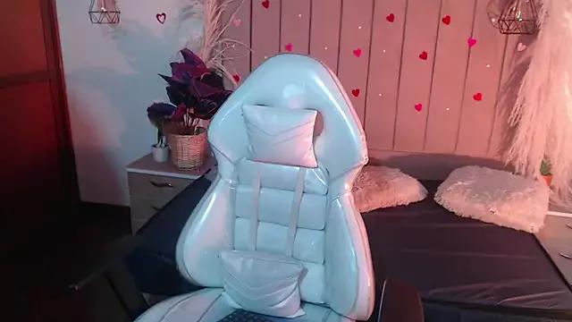 Ariadna_Green from StripChat