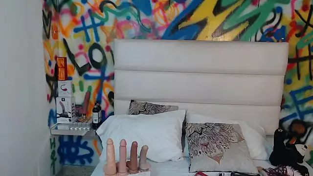 AriaMartins on StripChat 